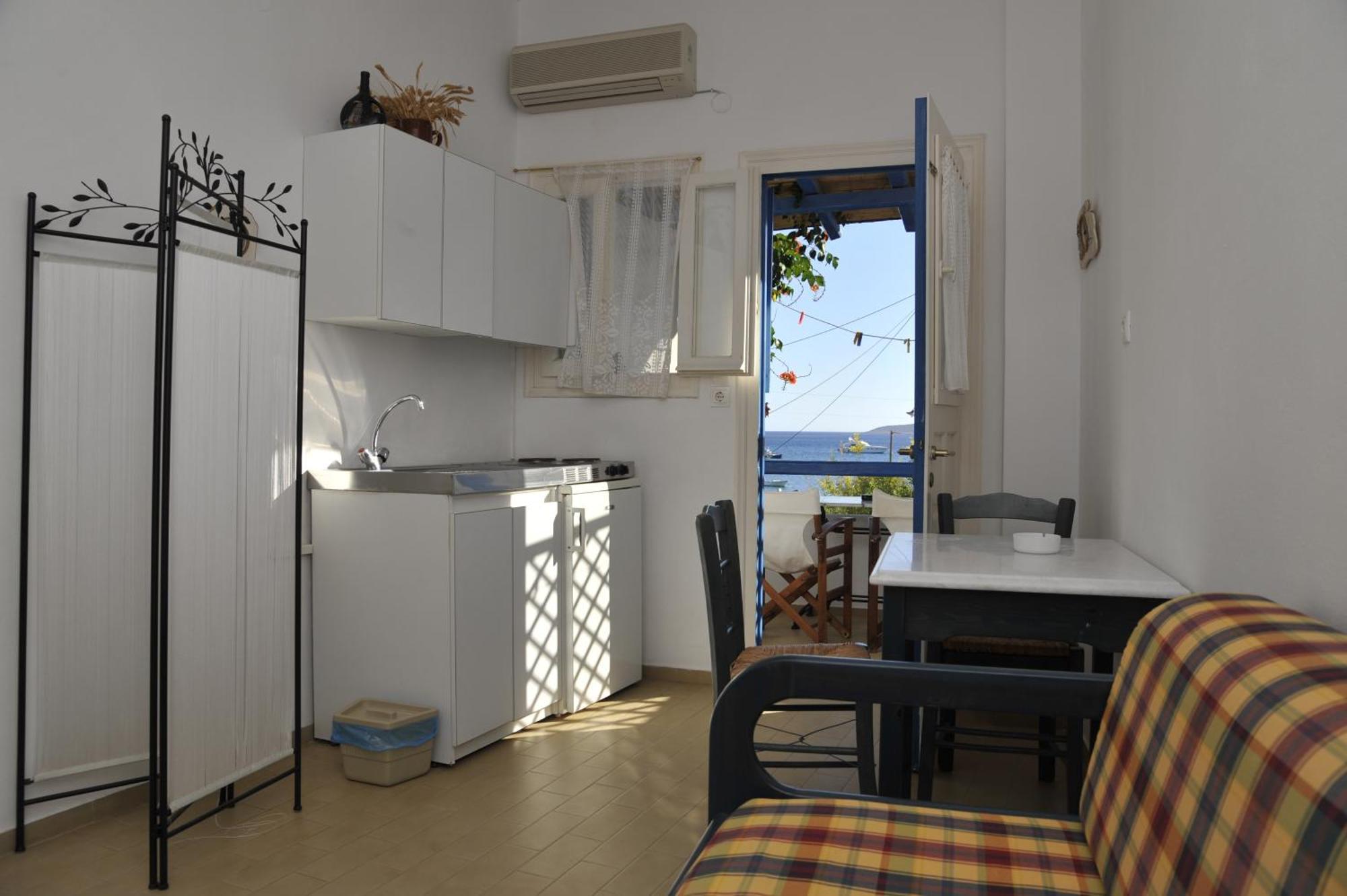 George'S Beach Studios Alikí Pokoj fotografie